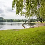 Evergreen Wellness Met Sauna & Hottub * Ewijk