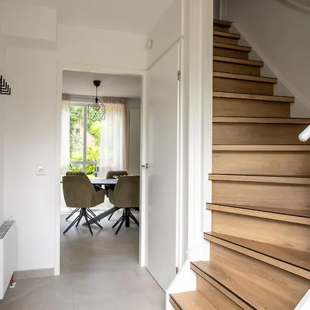 Evergreen Wellness Met Sauna & Hottub Nyaraló Ewijk