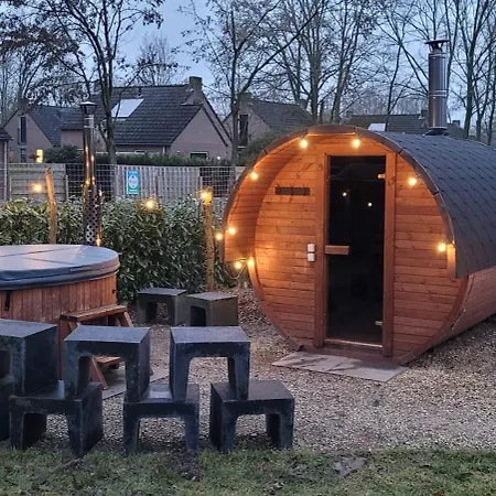 Evergreen Wellness Met Sauna & Hottub Dom wakacyjny