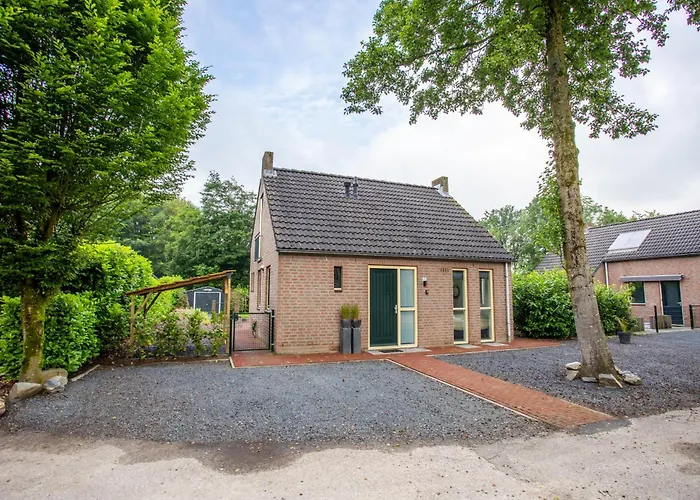 Ferienhaus Evergreen Wellness Met Sauna & Hottub