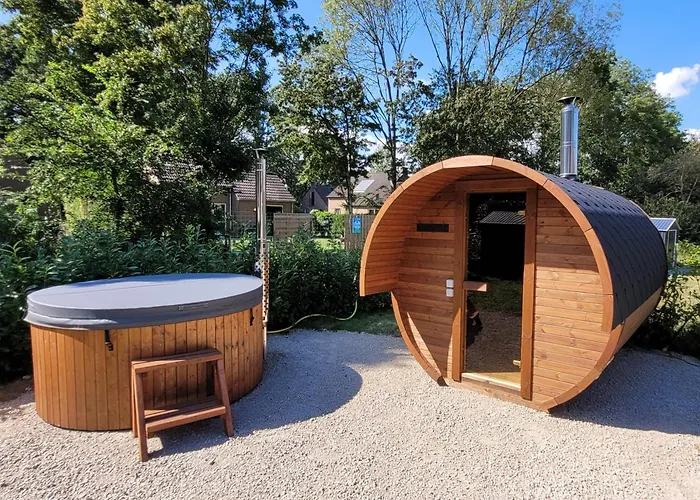 Evergreen Wellness Met Sauna & Hottub