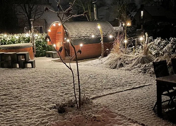 Ferienhaus Evergreen Wellness Met Sauna & Hottub