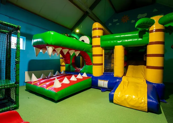 Evergreen Wellness Met Sauna & Hottub Ferienhaus